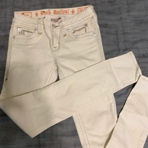 Rock Revival Dirty White/beige 25by31